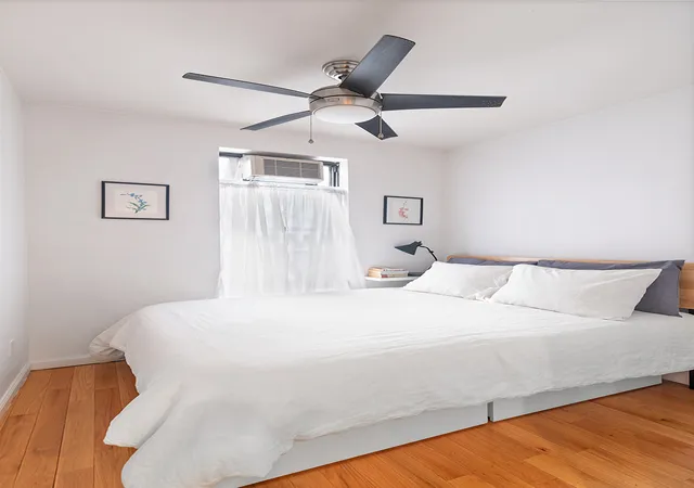 Photo 3 of Sale Pending at 210 214 Thompson St #8, New York, NY 10012 | MLS# RLS10936200 | Listing updated on 2026-01-01
