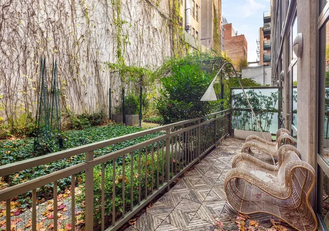 Photo 1 of Sale Pending at 130 W 19th St #TOWNHOUSEC, New York, NY 10011 | MLS# RLS10968467 | Listing updated on 2026-05-15