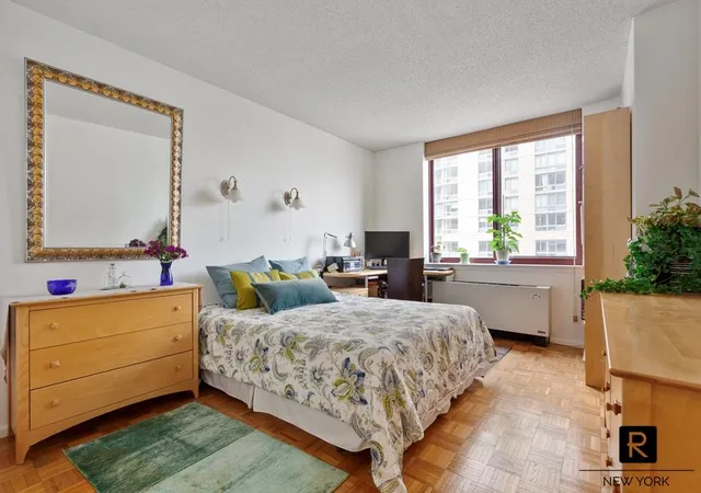 Photo 3 of Sale Pending at 4-74 48Th Ave #8-F, Long Island City, NY 11109 | MLS# RLS10965833 | Listing updated on 2026-07-30