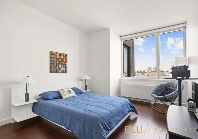 Photo 3 of Sale Pending at 100 Riverside Blvd #7-J, New York, NY 10069 | MLS# RLS10975659 | Listing updated on 2026-05-15
