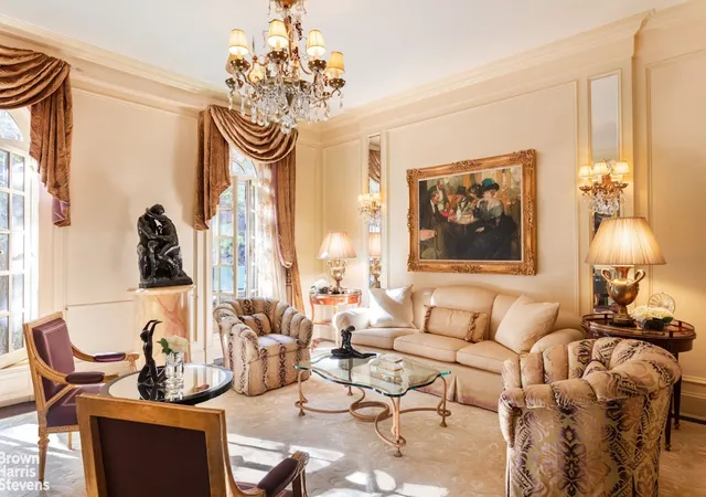 Photo 3 of Single family home for sale at 11 E 74Th St #NA, New York, NY 10021 | MLS# RLS10951412 | Listing updated on 2026-01-09