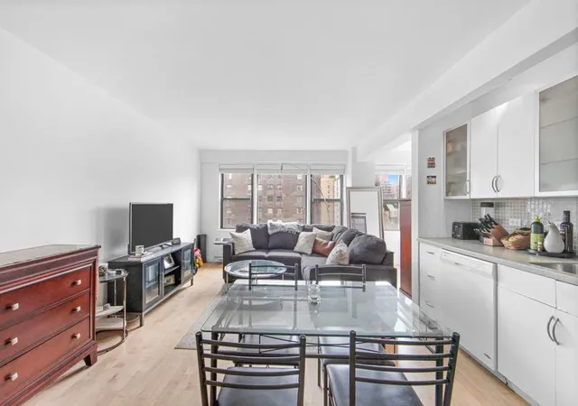 Homes for sale in New York City, NY | 245 E 24Th St #11K, New York City, NY 10010 | MLS# RLS10968034