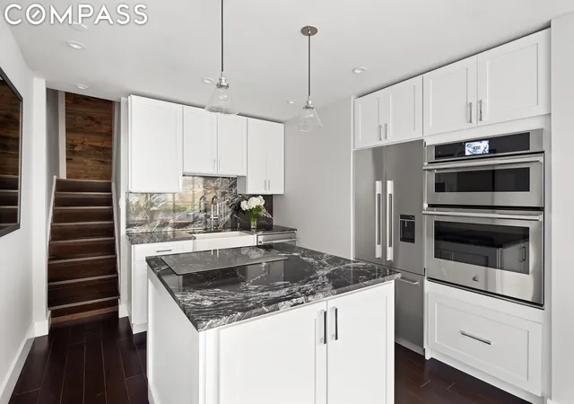Photo 3 of Sale Pending at 206 1st Ave #1B / 2nd Floor, New York City, NY 10009 | MLS# RLS10996553 | Listing updated on 2026-07-30