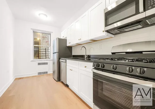 2nd image of 1717 Ave N #2N, Brooklyn, NY 11230 | MLS# RLS10948614