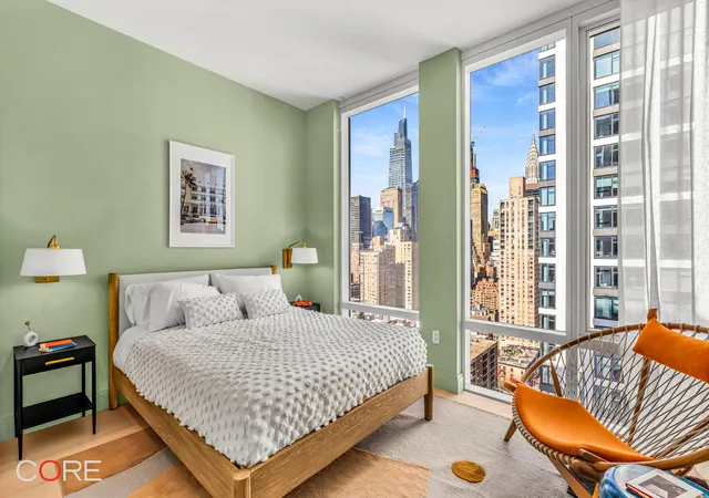 Photo 3 of Sale Pending at 501 3rd Avenue #22C, New York, NY 10016 | MLS# RLS11006121 | Listing updated on 2025-11-24