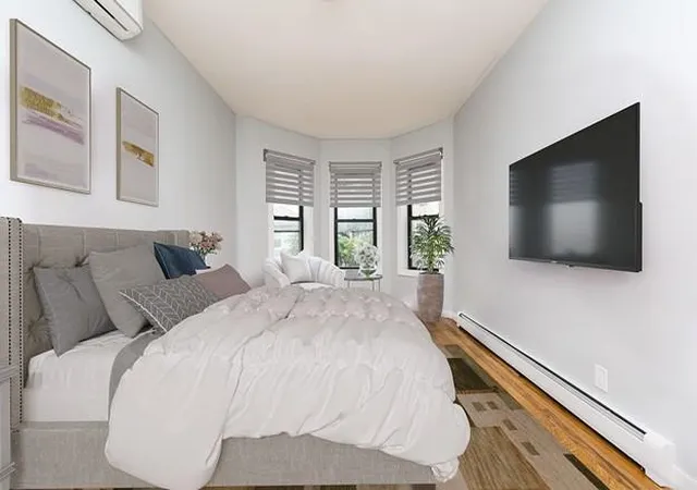 Photo 3 of Sale Pending at 390 E 49Th St, New York City, NY 11203 | MLS# RLS10987076 | Listing updated on 2026-07-30