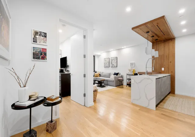 Photo 3 of Sale Pending at 548 Lafayette Ave #2-B, Brooklyn, NY 11205 | MLS# RLS11011619 | Listing updated on 2026-05-15