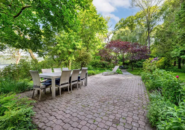 3rd image of 2727 Palisade Ave #5-B, New York City, NY 10463 | MLS# RLS10969986
