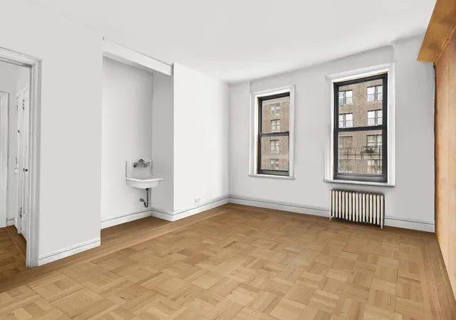 2nd image of 741 W End Ave, New York, NY 10025