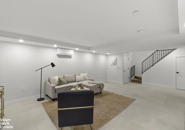 5th image of 406 Midwood St, New York City, NY 11225