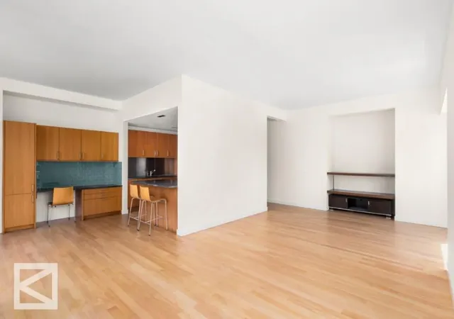 Photo 3 of Sale Pending at 450 E 83Rd St #6A, New York City, NY 10028 | MLS# RLS10940262 | Listing updated on 2026-07-30