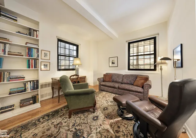 1st image of 400 W End Ave #1/D, New York, NY 10024 | MLS# RLS10937635
