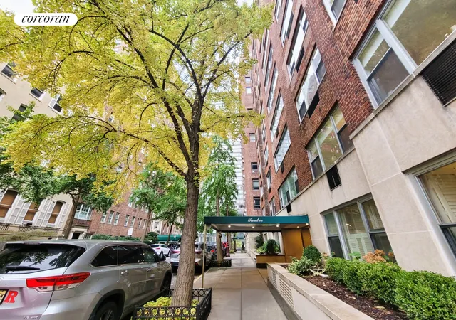Homes for sale in New York City, NY | 12 Beekman Pl #1A, New York City, NY 10022 | MLS# RLS10978625