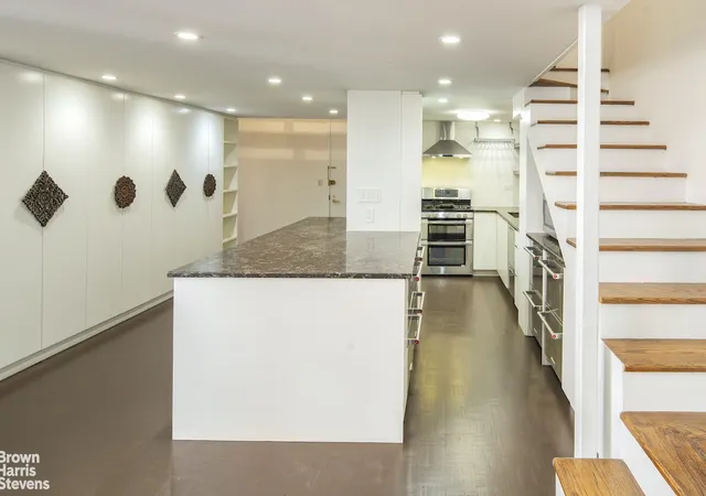5th image of 120 E 87Th St #R18H, New York City, NY 10128 | MLS# RLS10941684