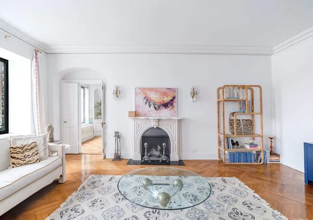 Photo 2 of Condo for sale at 136 E 79th St #8B, New York, NY 10075 | MLS# RLS10968025 | Listing updated on 2025-09-23