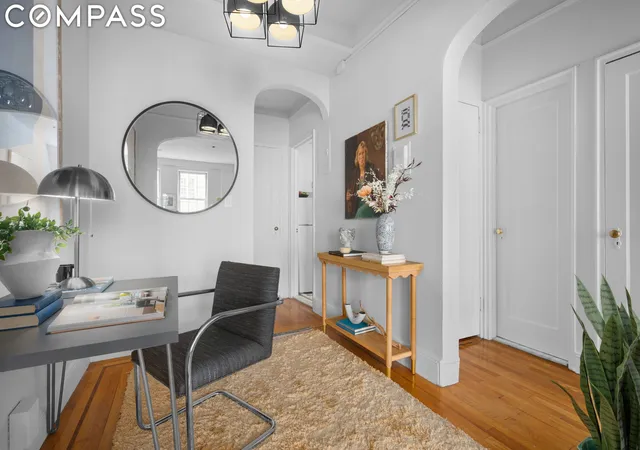 Listing Photo 5 - Condo for sale in building located at 51 E 78Th St, New York City, NY 10075 - Unit #4D