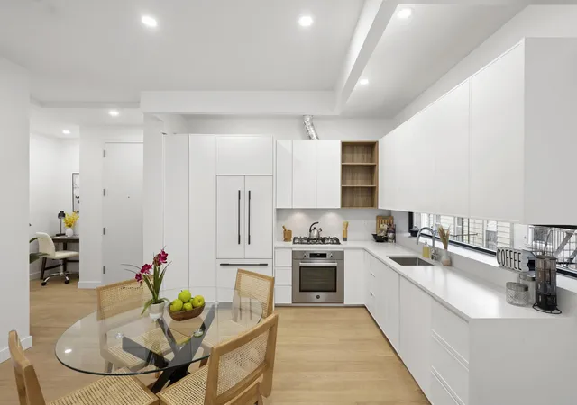 3rd image of 54 Dupont St #3-B, Brooklyn, NY 11222 | MLS# RLS10967964