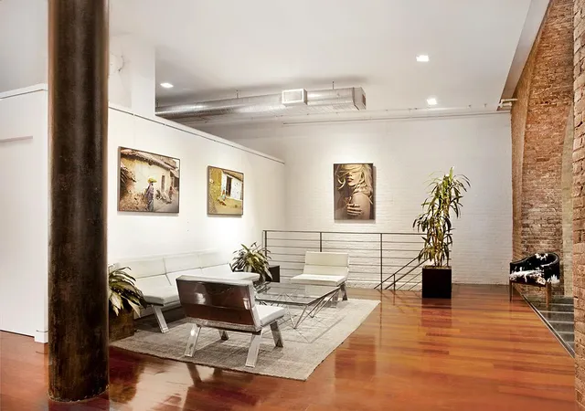 Photo 4 of House for sale at 169 Hudson St #1-D, New York, NY 10013 | MLS# RLS10969321 | Listing updated on 2026-06-23