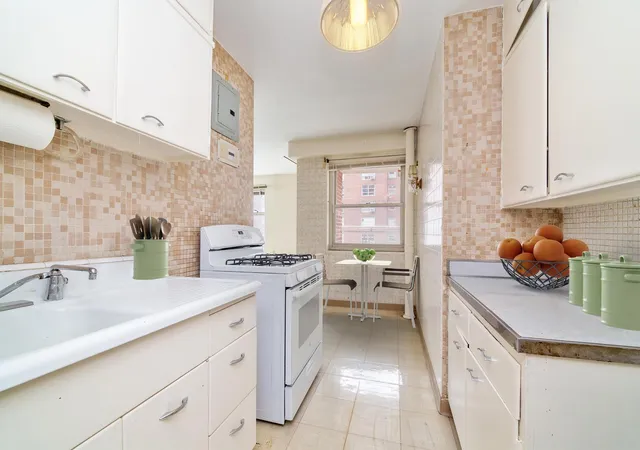 Photo 5 of Sale Pending at 80 La Salle St #16-A, New York City, NY 10027 | MLS# RLS10915808 | Listing updated on 2026-07-30