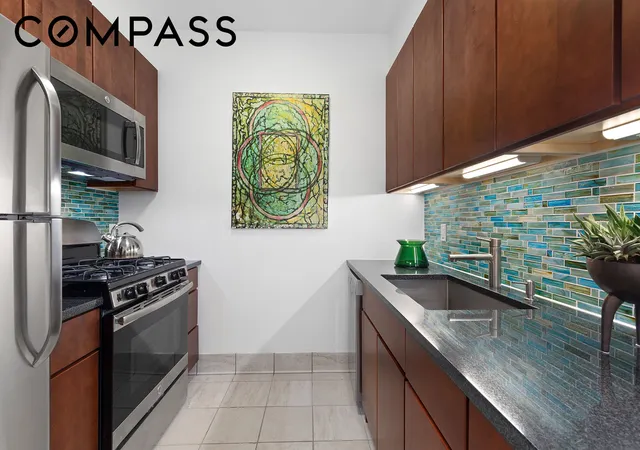 Listing Photo 5 - Condo for sale in building located at 70 W 139Th St, New York, NY 10037 - Unit #8I