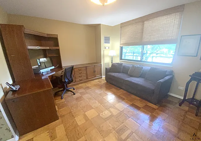 Photo 4 of Sale Pending at 270-10 Grand Central Pkwy #2L, Floral Park, NY 11005 | MLS# RLS10970060 | Listing updated on 2025-12-15