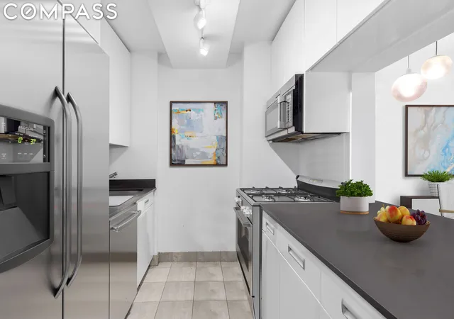 Photo 4 of Sale Pending at 99 John St #403, New York City, NY 10038 | MLS# RLS10972782 | Listing updated on 2026-05-15