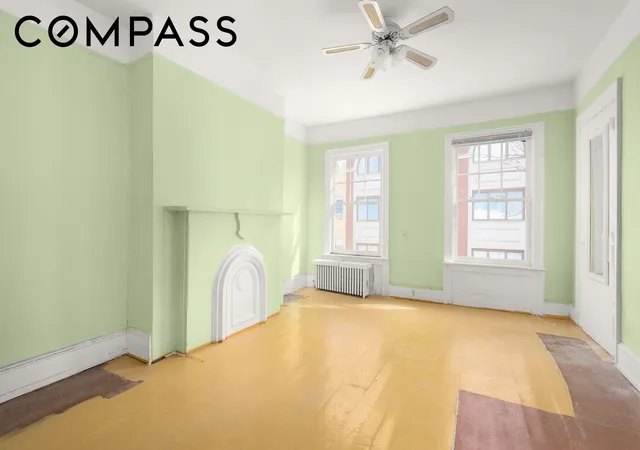 Photo 3 of Sale Pending at 147 Eckford St, New York City, NY 11222 | MLS# RLS10955768 | Listing updated on 2026-08-05