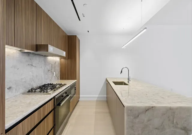 Photo 1 of Sale Pending at 165 Lexington Ave #10-C, New York, NY 10016 | MLS# RLS10946636 | Listing updated on 2026-01-12