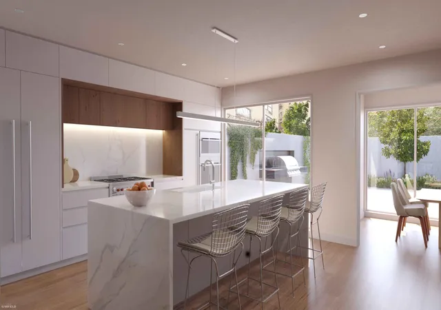 2nd image of 8 W 71st St, New York, NY 10023 | MLS# RLS10936214