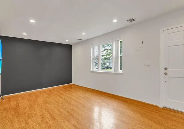 3rd image of 229-11 69Th Ave, New York City, NY 11364