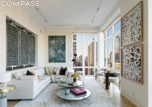 Photo 3 of Sale Pending at 408 E 79th St #PHA, New York, NY 10075 | MLS# RLS10961196 | Listing updated on 2026-05-15