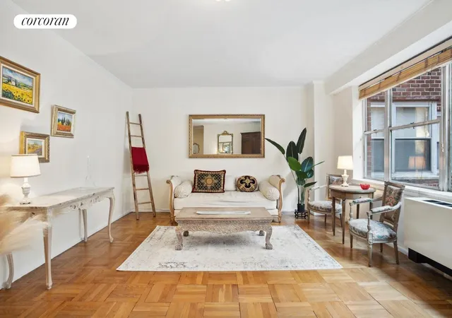 Homes for sale in New York City, NY | 12 Beekman Pl #8D, New York City, NY 10022 | MLS# RLS11014451