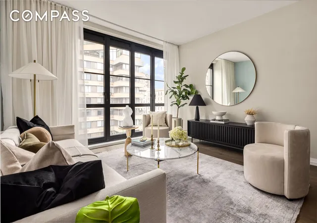 Photo 3 of Sale Pending at 250 W 96Th St #16E, New York, NY 10025 | MLS# RLS10942156 | Listing updated on 2025-05-06