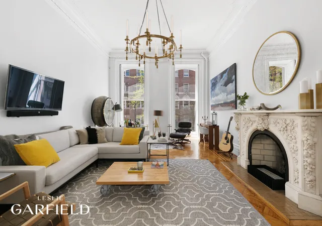 Photo 1 of Mansion for sale at 27 W 9th St, New York, NY 10011 | MLS# RLS11012218 | Listing updated on 2026-06-23