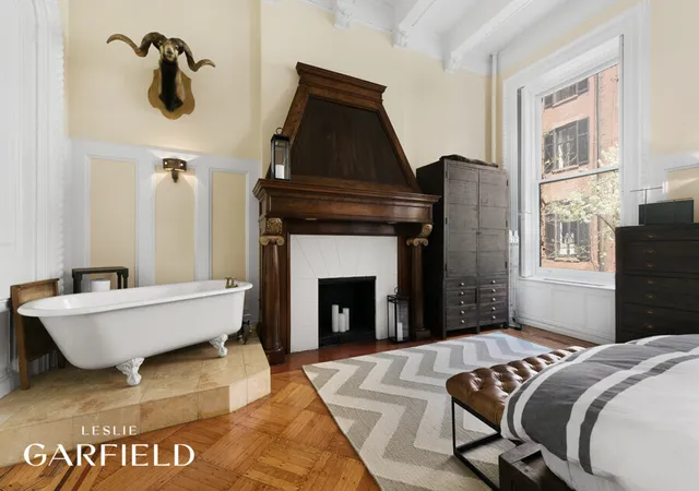 Photo 3 of Townhouse for sale at 27 W 9Th St, New York, NY 10011 | MLS# RLS11012218 | Listing updated on 2026-06-23