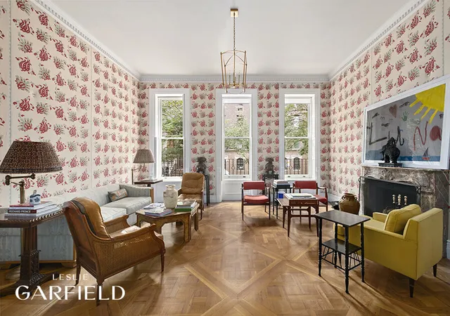 Photo 1 of Single family home for sale at 159 E 71st St, New York, NY 10021 | MLS# RLS11009635 | Listing updated on 2026-04-21