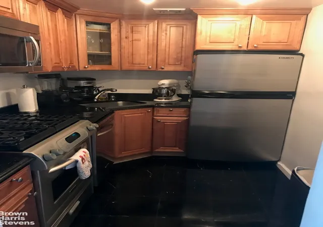 Listing Photo 5 - Condo for sale in building located at 102-10 66Th Rd, New York, NY 11375 - Unit #4G