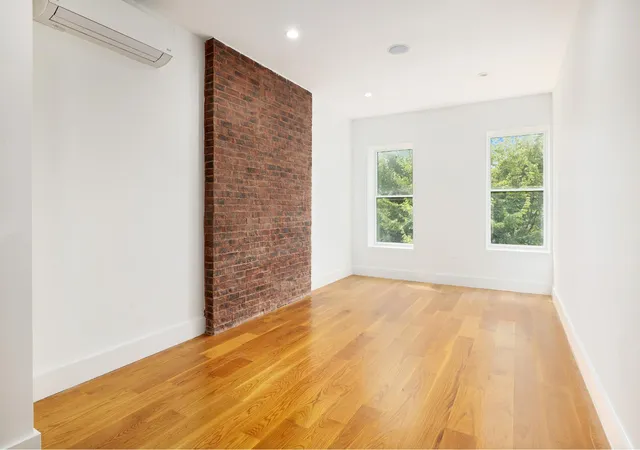 Photo 1 of Condo for sale at 140 Jefferson Ave #4, Brooklyn, NY 11216 | MLS# RLS10997568 | Listing updated on 2025-06-04
