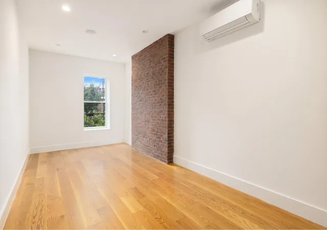 Photo 2 of Condo for sale at 140 Jefferson Ave #4, Brooklyn, NY 11216 | MLS# RLS10997568 | Listing updated on 2025-06-04