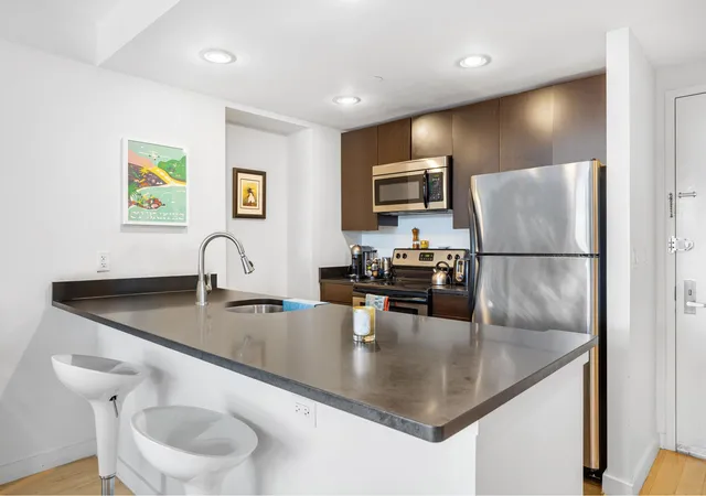 Photo 3 of Condo for sale at 1595 Lexington Ave #8C, New York, NY 10029 | MLS# RLS10999959 | Listing updated on 2025-12-26