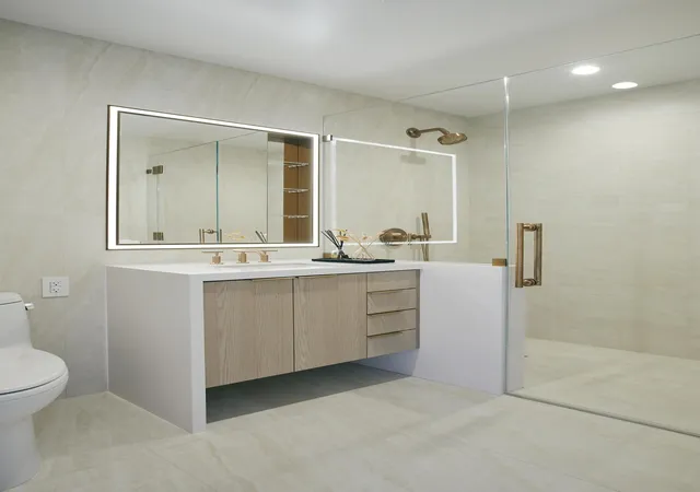 3rd image of 3 Court Sq #PH-205, New York, NY 10009 | MLS# RLS10994254