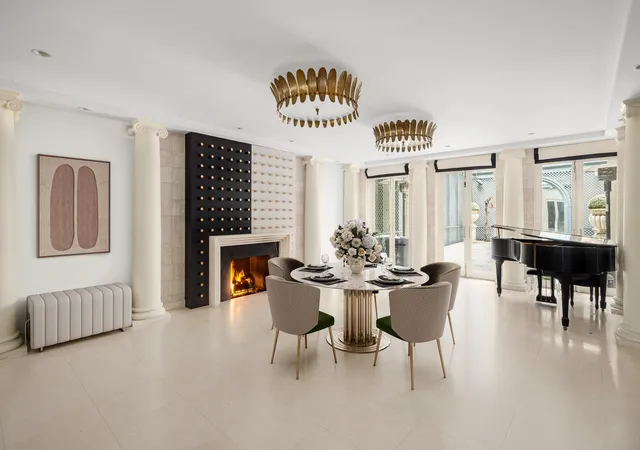 Photo 3 of Single family home for sale at 116 E 61St St, New York, NY 10065 | MLS# RLS10965306 | Listing updated on 2026-02-28