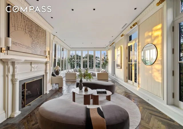 Photo 2 of Mansion for sale at 21 Beekman Pl, New York, NY 10022 | MLS# RLS10977252 | Listing updated on 2025-11-21