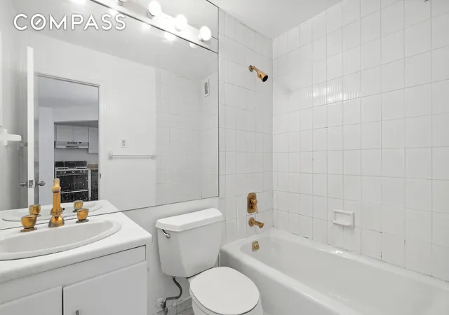 Photo 3 of Sale Pending at 222 W 14th Street #11C, New York, NY 10011 | MLS# RLS11018164 | Listing updated on 2026-05-15