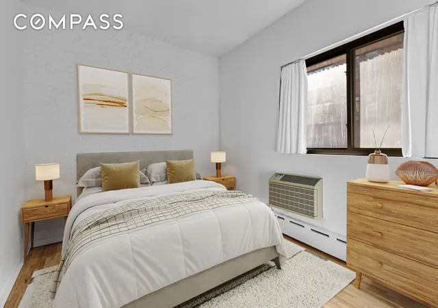 Photo 4 of Sale Pending at 207 E 21st Street #6B, New York City, NY 10010 | MLS# RLS11018480 | Listing updated on 2026-03-21