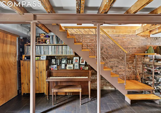 Photo 3 of Sale Pending at 145 Van Dyke St, Brooklyn, NY 11231 | MLS# RLS11018488 | Listing updated on 2026-05-15