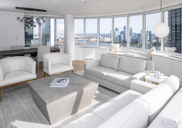 Photo 1 of Condo for sale at 330 E 38th St #36-N, New York, NY 10016 | MLS# RLS11018570 | Listing updated on 2026-01-01