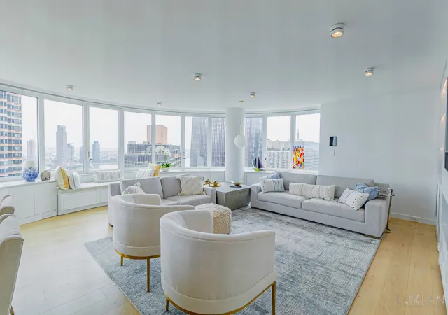Photo 2 of Condo for sale at 330 E 38th St #36-N, New York, NY 10016 | MLS# RLS11018570 | Listing updated on 2026-01-01