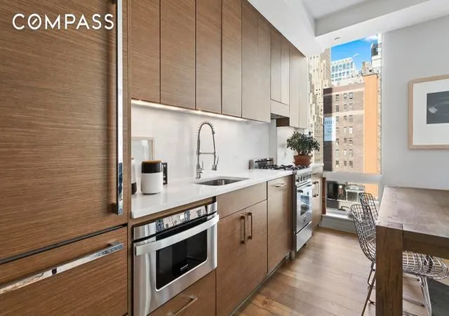 Photo 4 of House for sale at 325 Lexington Ave #10D, New York, NY 10016 | MLS# RLS11018775 | Listing updated on 2026-02-03