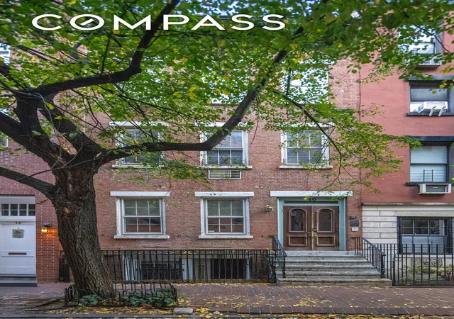 Photo 2 of Townhouse for sale at 10 Bedford St, New York, NY 10014 | MLS# RLS11019466 | Listing updated on 2026-02-07